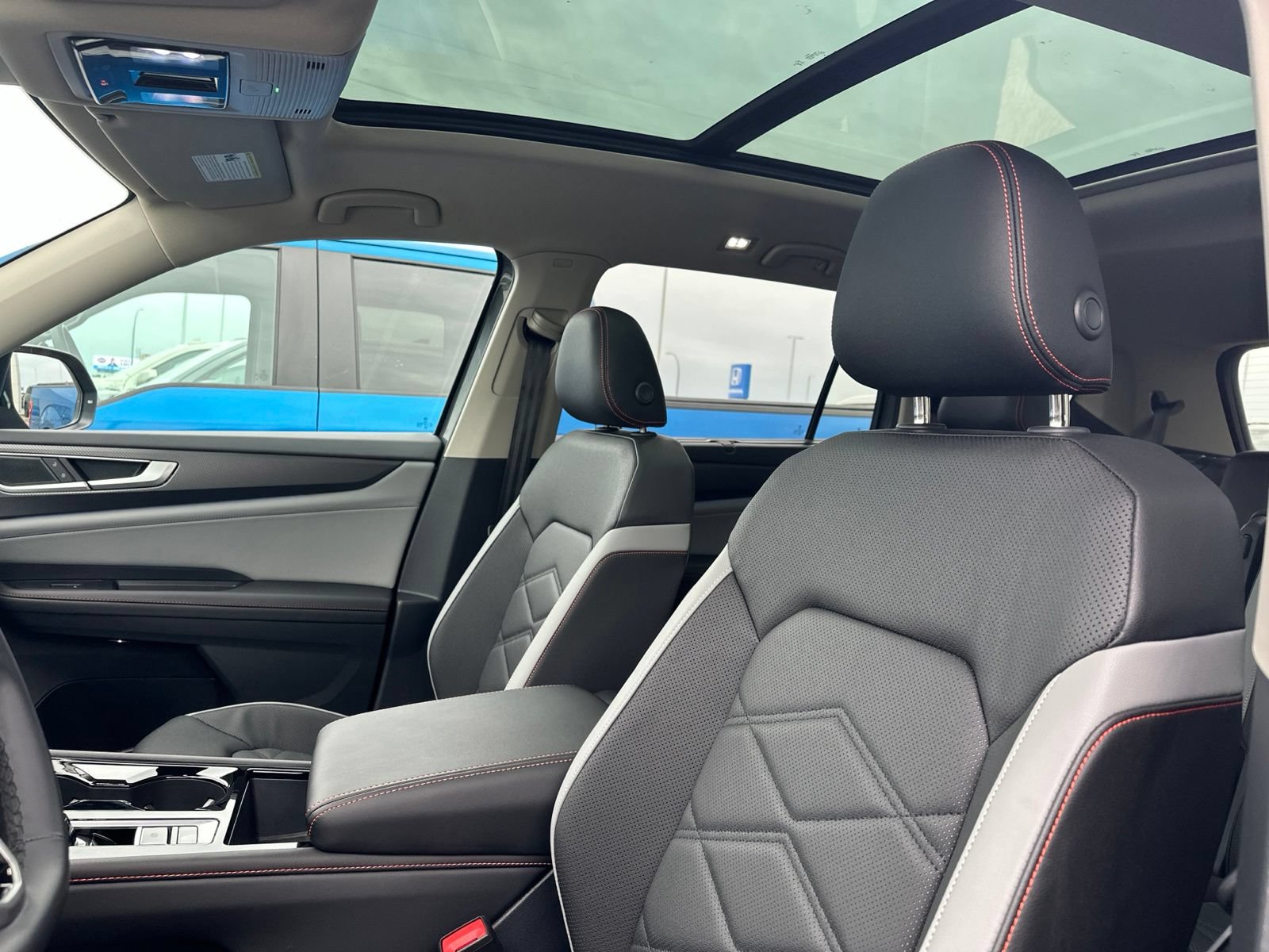 Certified 2026 Volkswagen Atlas Peak Edition AWD/4WD image 13