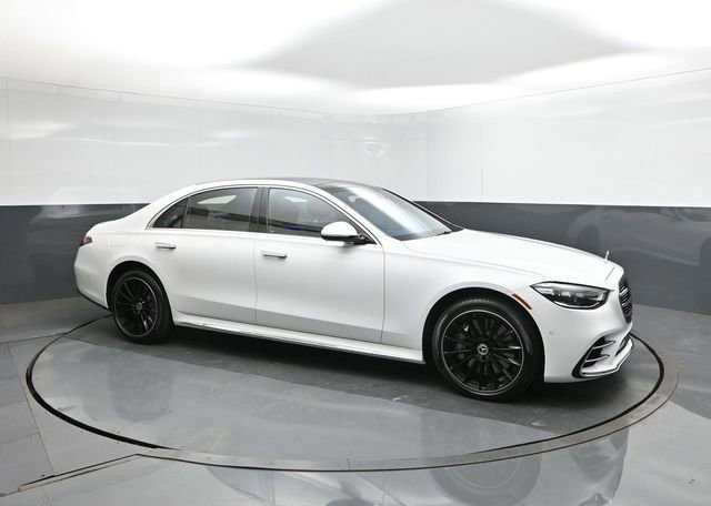 New 2026 Mercedes-Benz S 580 4MATIC Sedan image 17