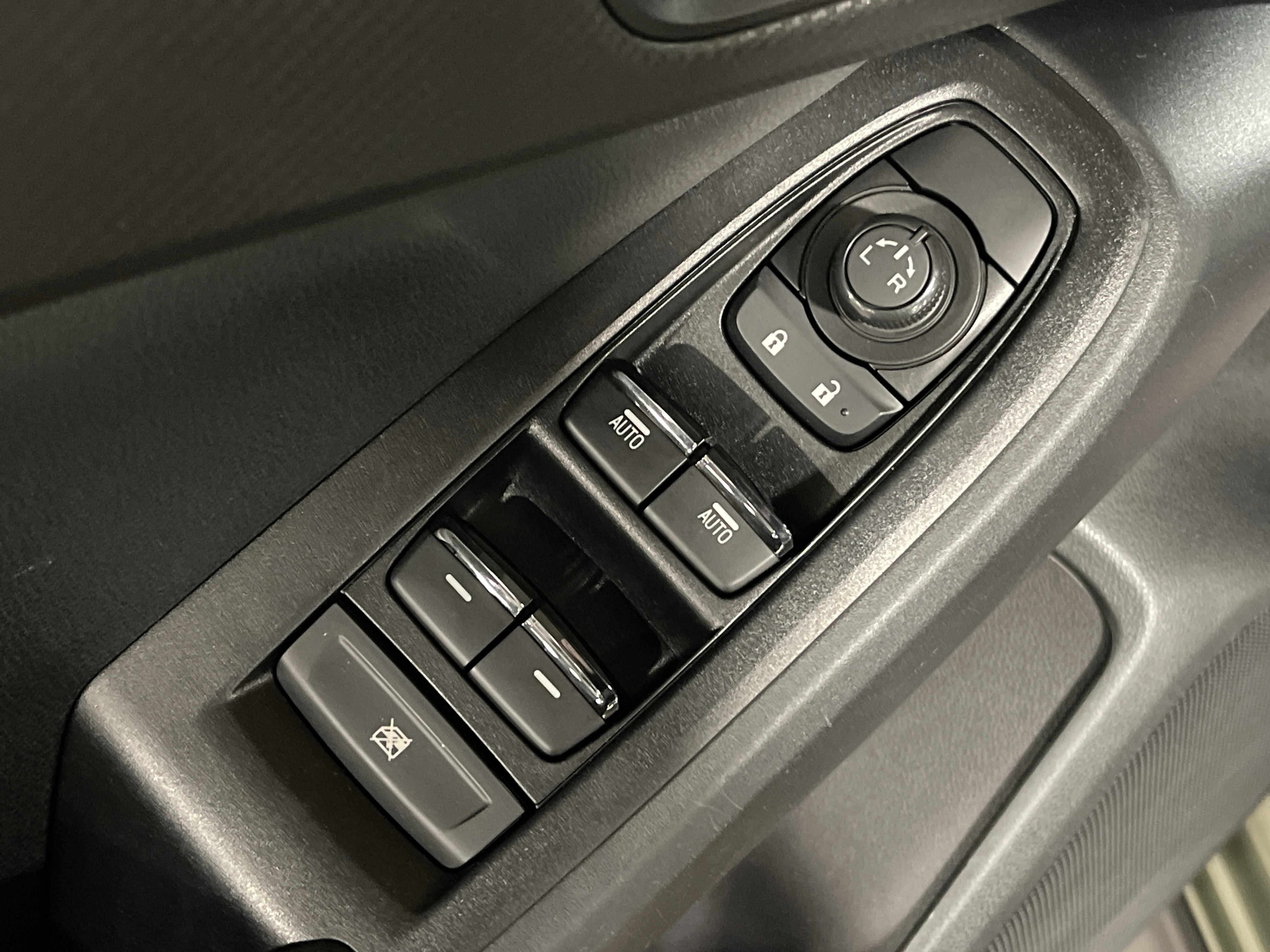 Used 2024 Subaru Crosstrek 2.5i Sport image 8