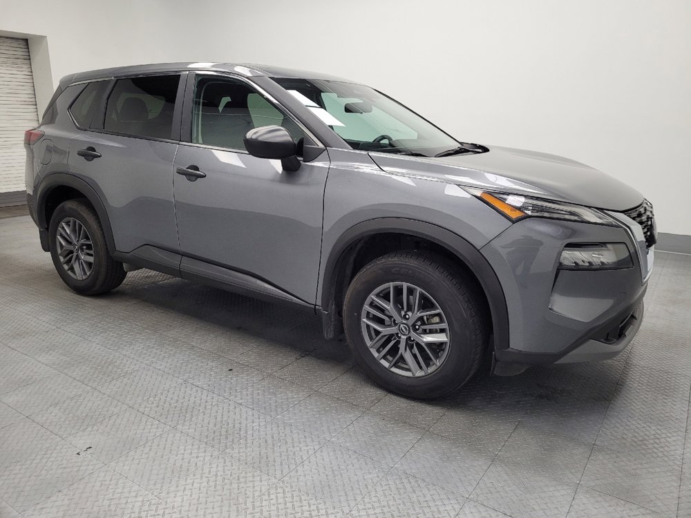 Used 2023 Nissan Rogue S image 11