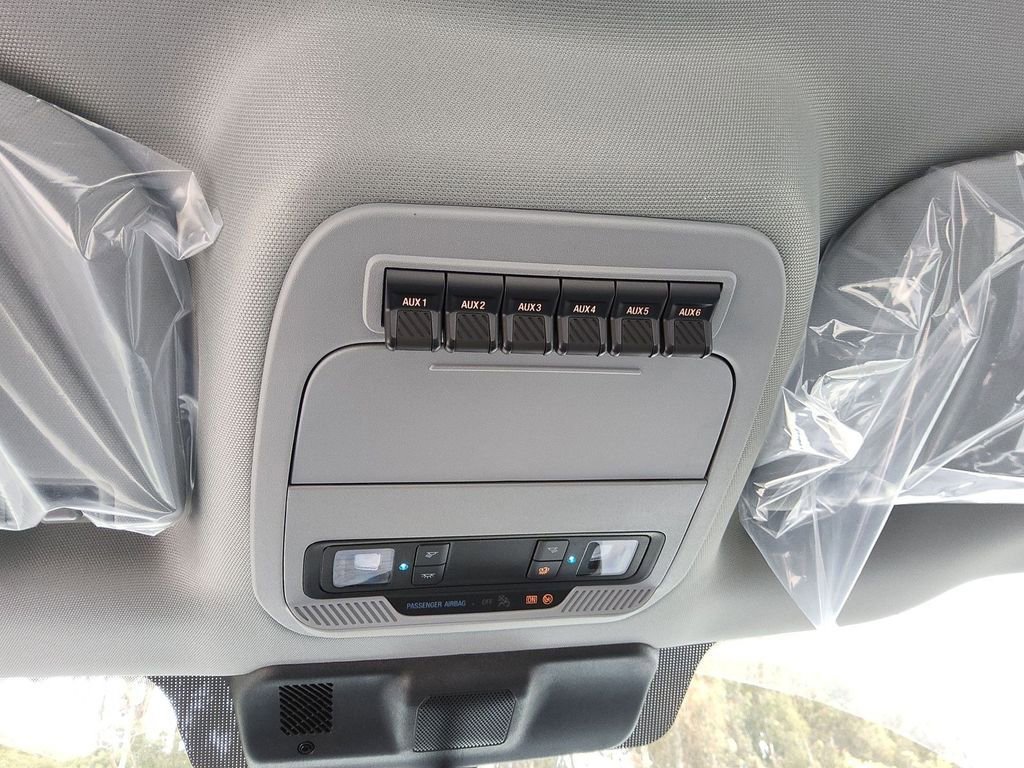 New 2025 Ford F550 2WD Regular Cab Super Duty image 16