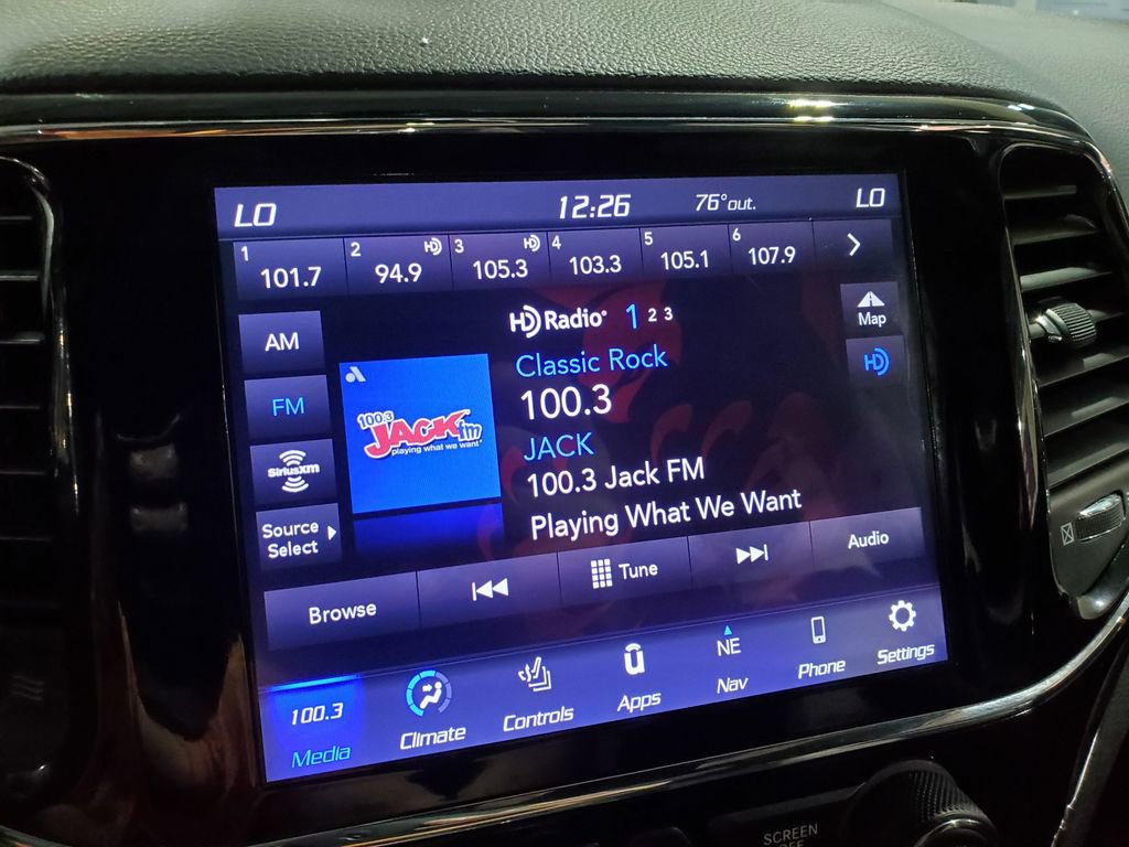 Used 2019 Jeep Grand Cherokee Limited w/ Luxury Group II RWD image 34