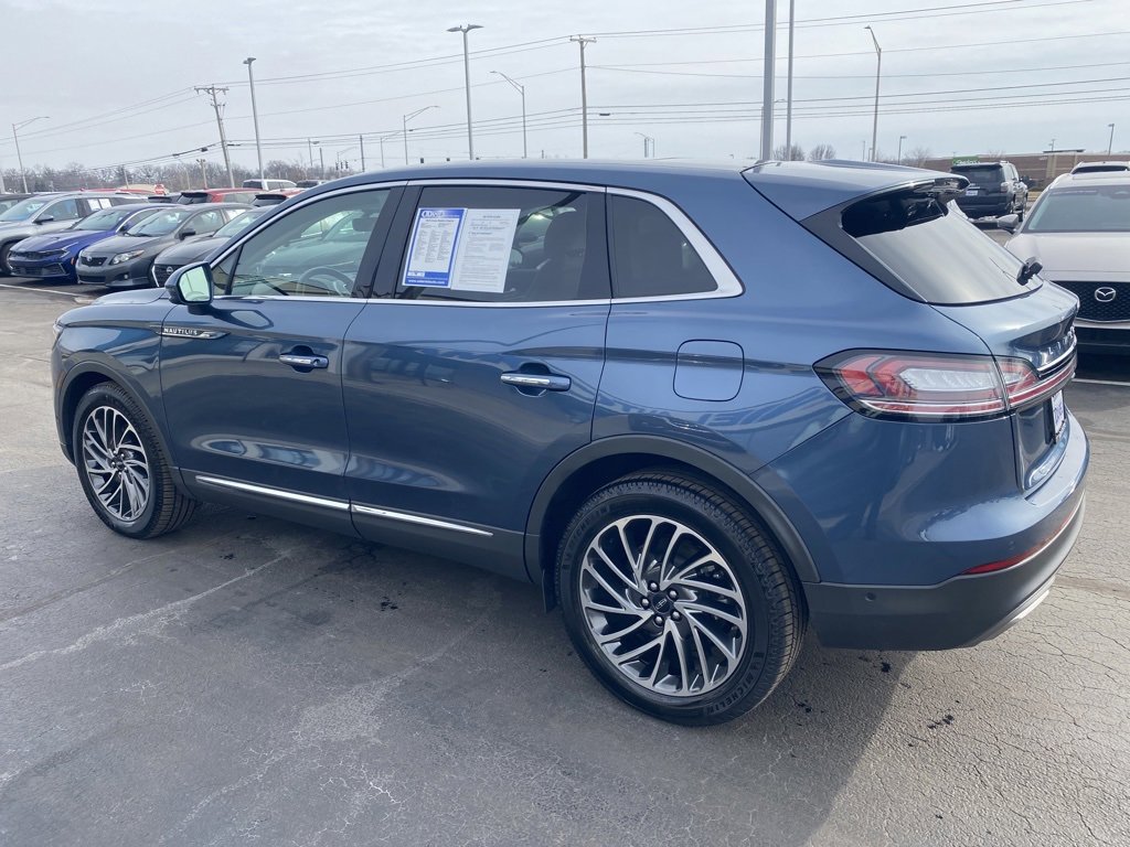 Used 2019 Lincoln Nautilus Reserve image 3