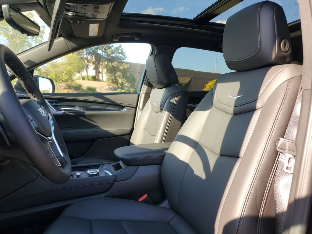 New 2025 Cadillac XT5 Premium Luxury w/ Technology Package image 21