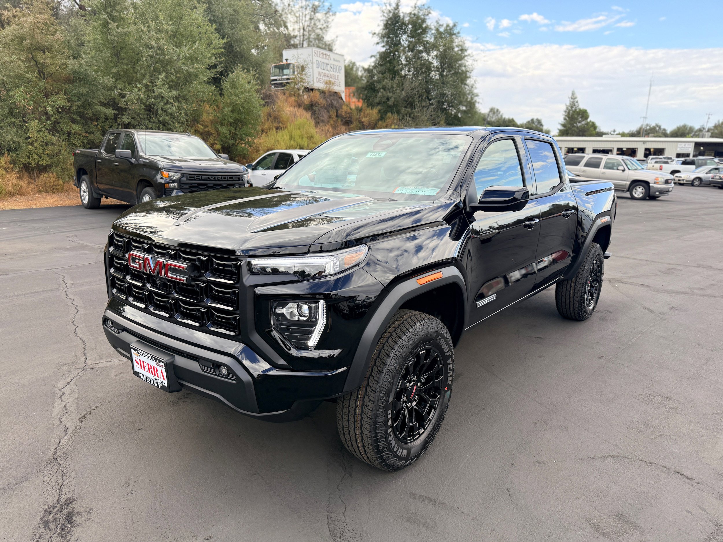 New 2026 GMC Canyon Elevation w/ Convenience Package