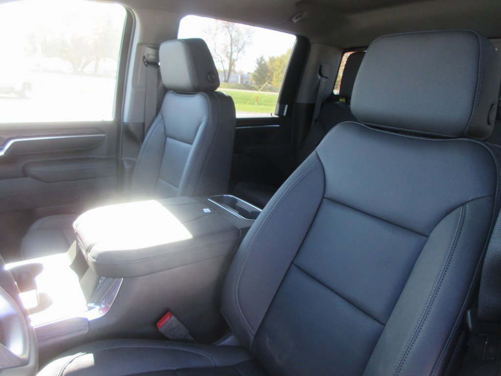 New 2026 GMC Sierra 3500 SLT w/ SLT Premium Package image 14