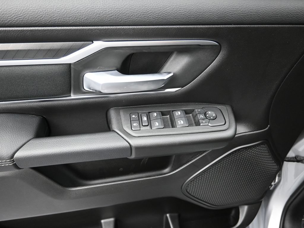 New 2026 RAM 1500 Big Horn AWD/4WD image 11