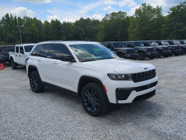New 2026 Jeep Grand Cherokee Limited AWD/4WD image 7