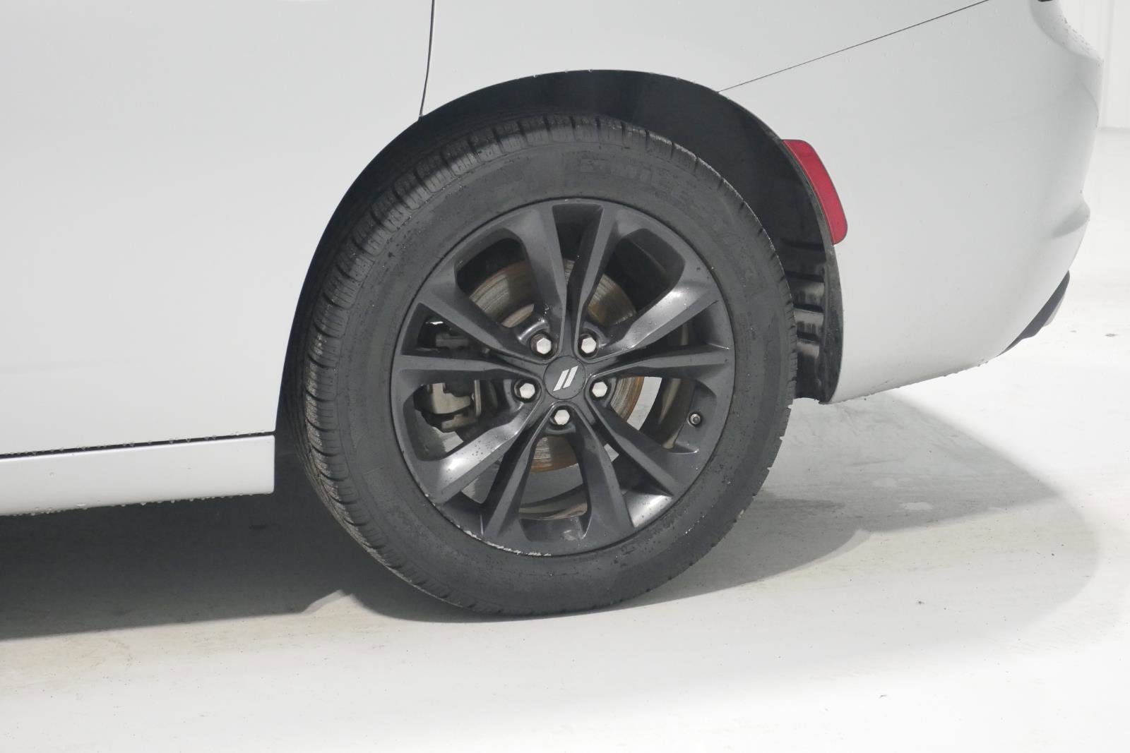 Used 2022 Dodge Charger SXT w/ Blacktop Package image 27