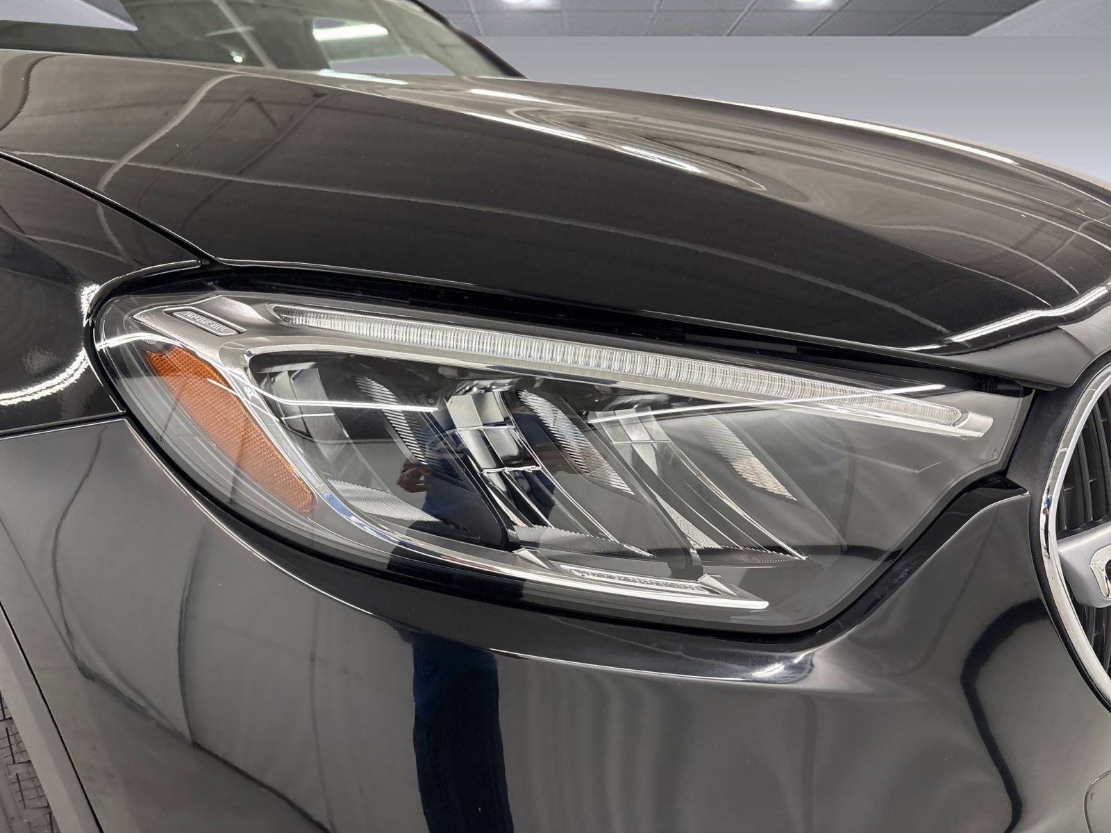 Certified 2023 Mercedes-Benz GLC 300 image 11