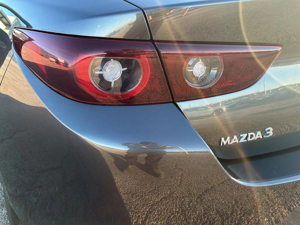 Used 2025 MAZDA MAZDA3 s image 20