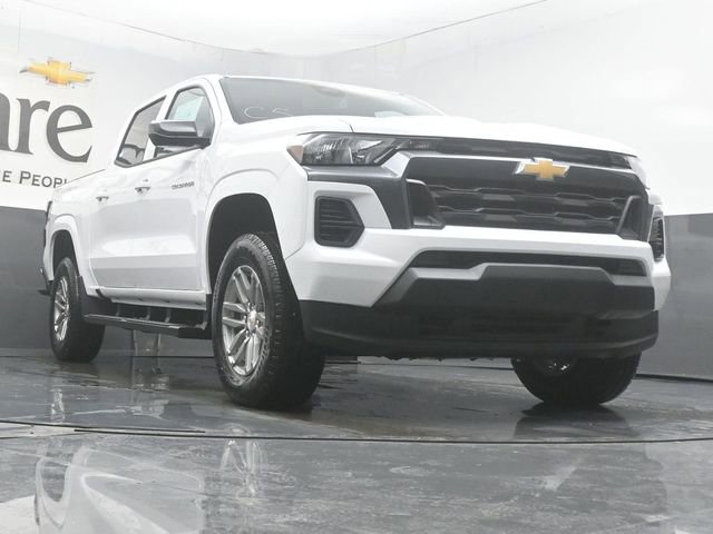New 2026 Chevrolet Colorado LT image 3