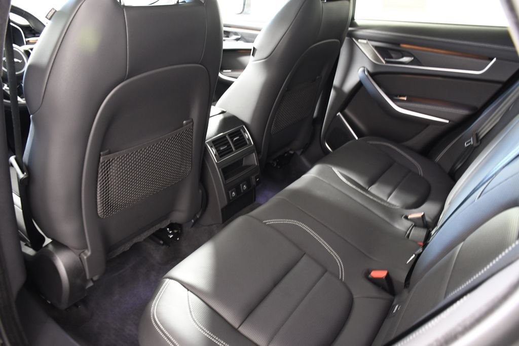 Used 2026 Jaguar F-PACE R-Dynamic S AWD/4WD image 27