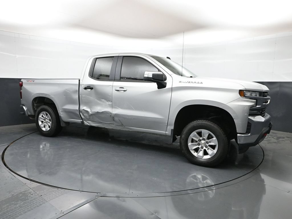 Used 2020 Chevrolet Silverado 1500 LT w/ Trailering Package AWD/4WD image 1