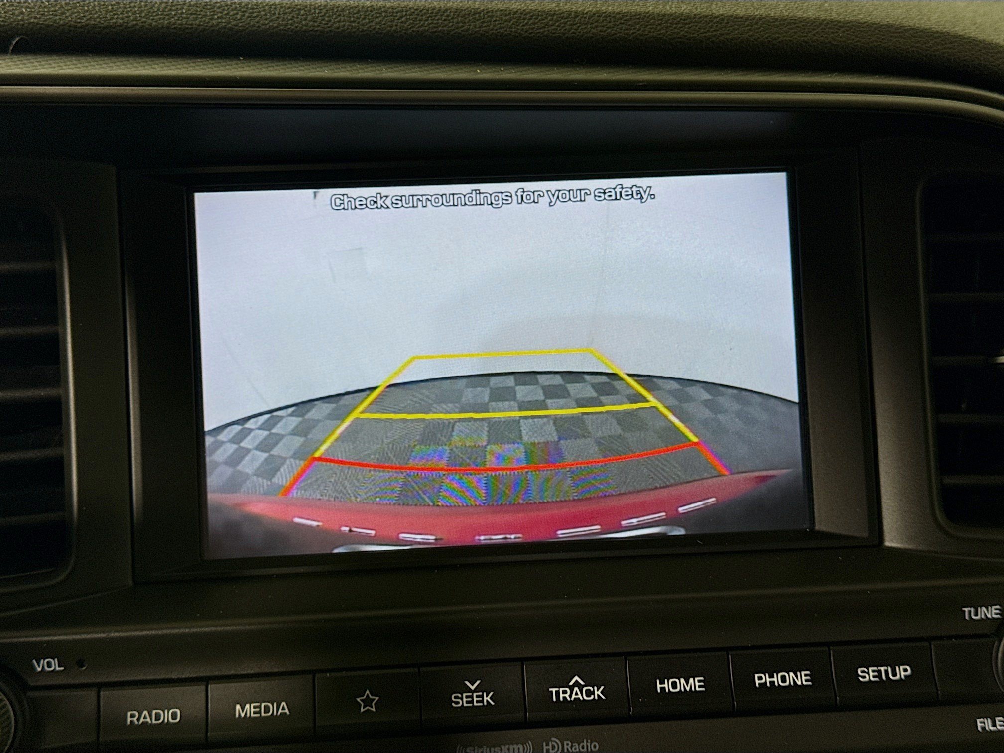 Used 2020 Hyundai Elantra SEL FWD image 19