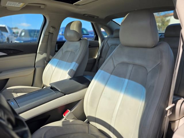 Used 2017 Lincoln MKZ Reserve image 12