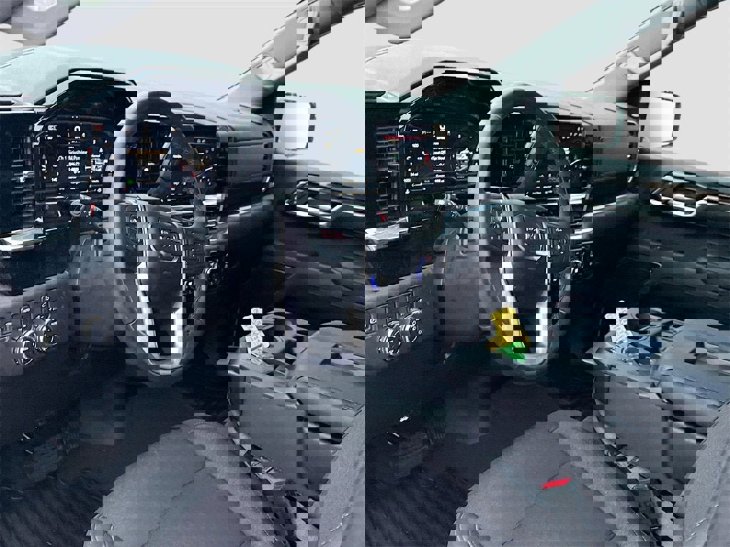 Used 2025 GMC Sierra 1500 SLE image 7