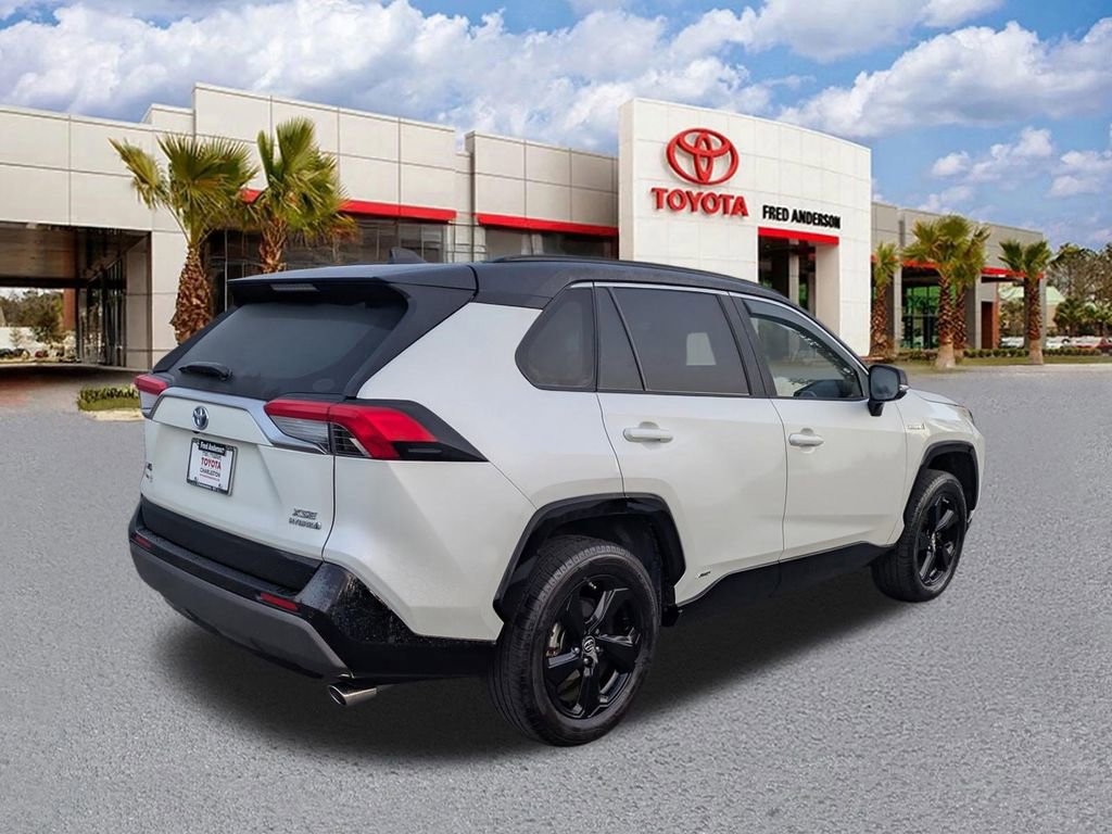 Used 2019 Toyota RAV4 XSE AWD/4WD image 5