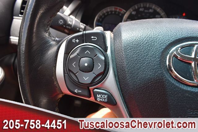 Used 2014 Toyota Camry SE FWD image 25