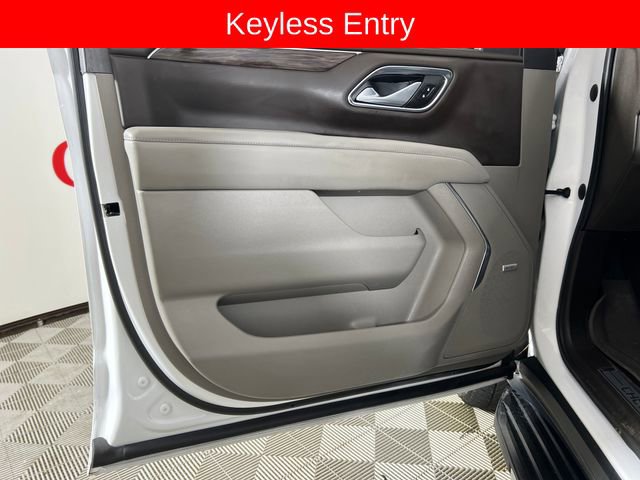 Used 2021 Chevrolet Suburban LT image 12