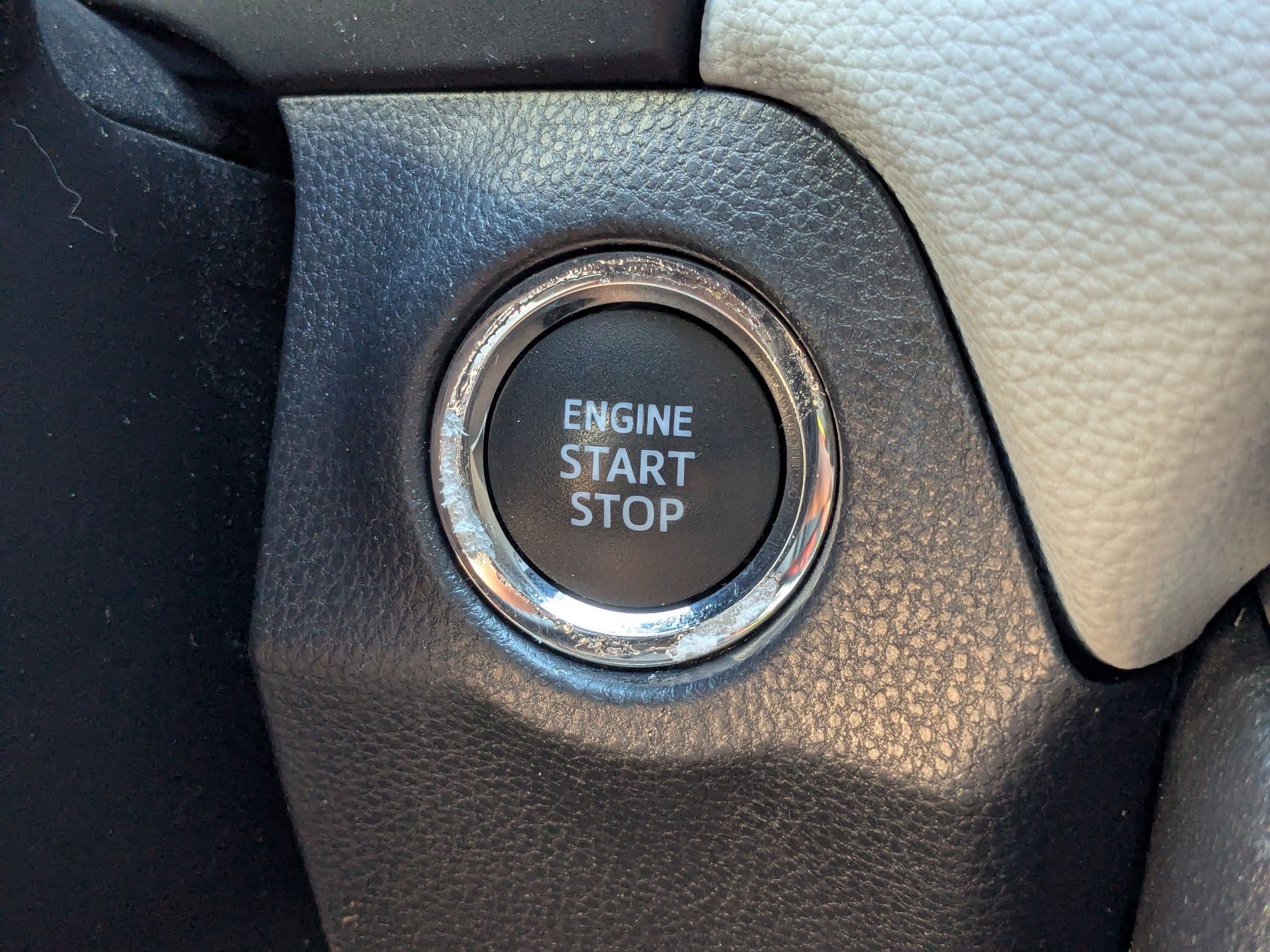 Used 2021 Toyota RAV4 XLE Premium AWD/4WD image 22