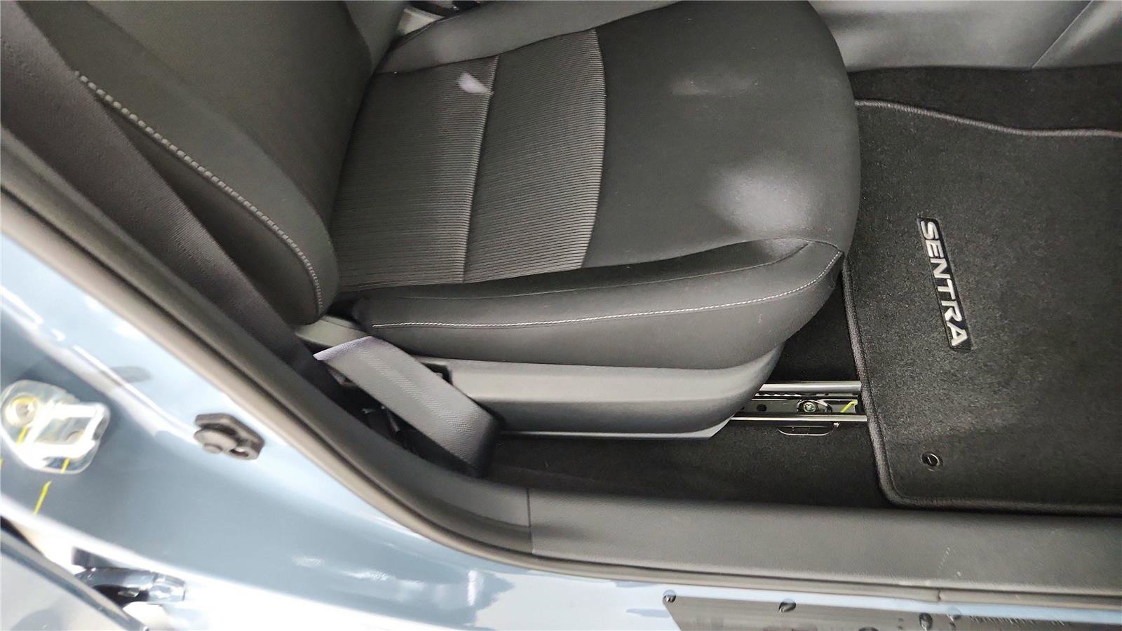 New 2025 Nissan Sentra SV w/ All-Weather Package image 25