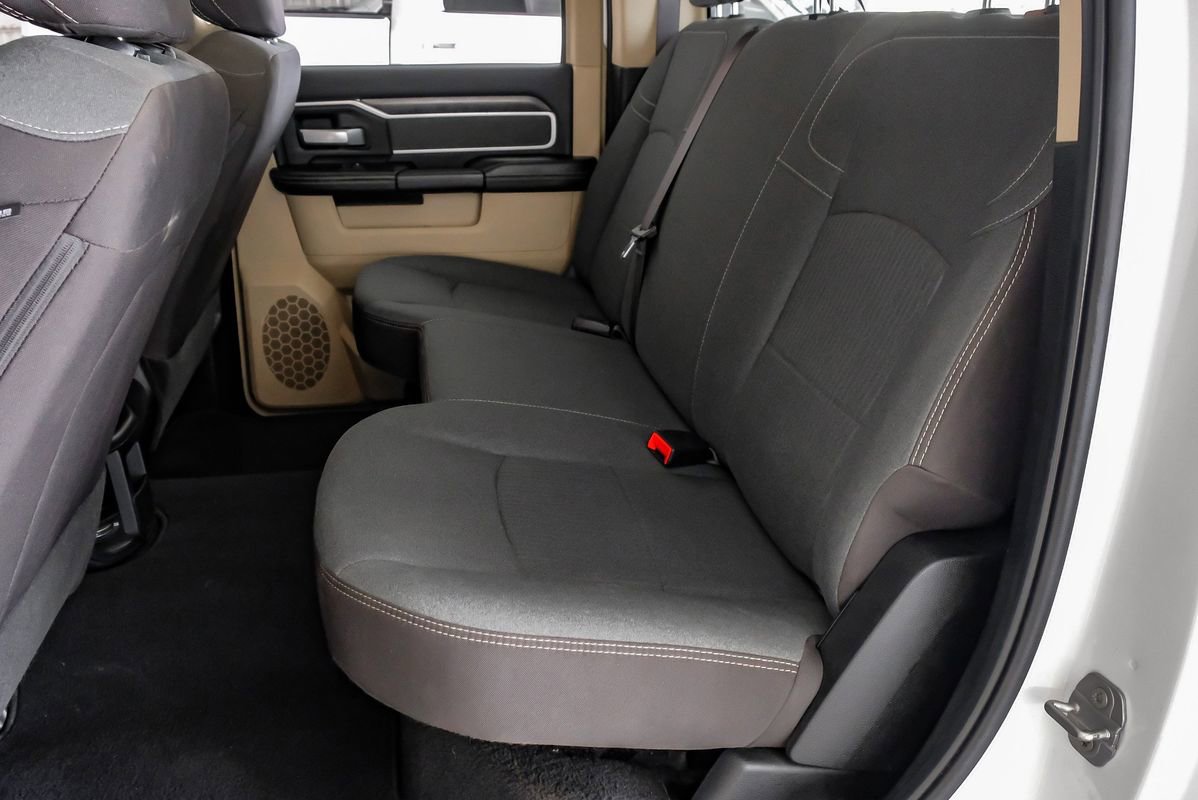 Used 2022 RAM 3500 Big Horn image 38