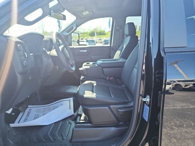 New 2026 Chevrolet Silverado 3500 W/T image 18