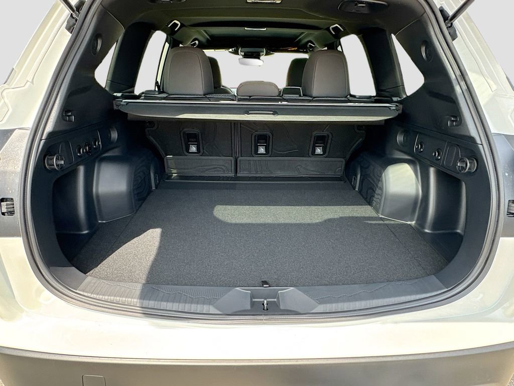 New 2026 Subaru Forester Premium image 32