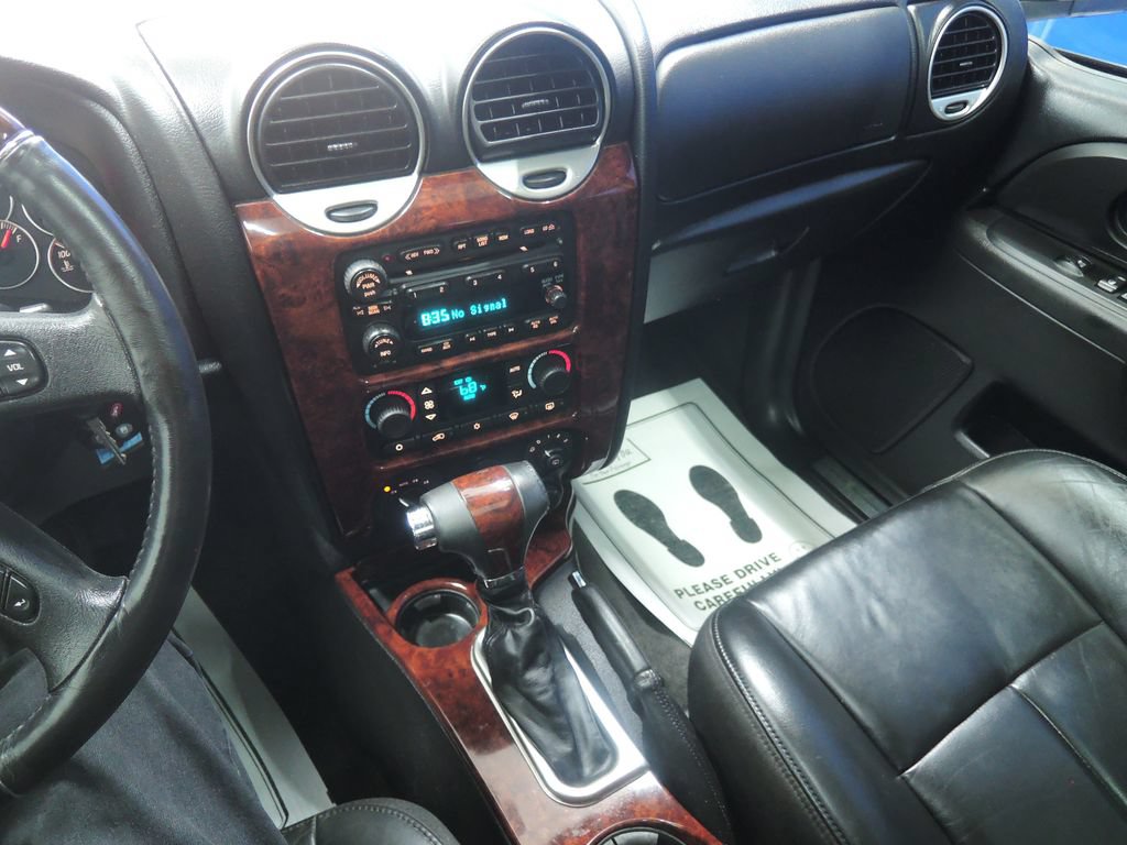 Used 2007 GMC Envoy Denali AWD/4WD image 17