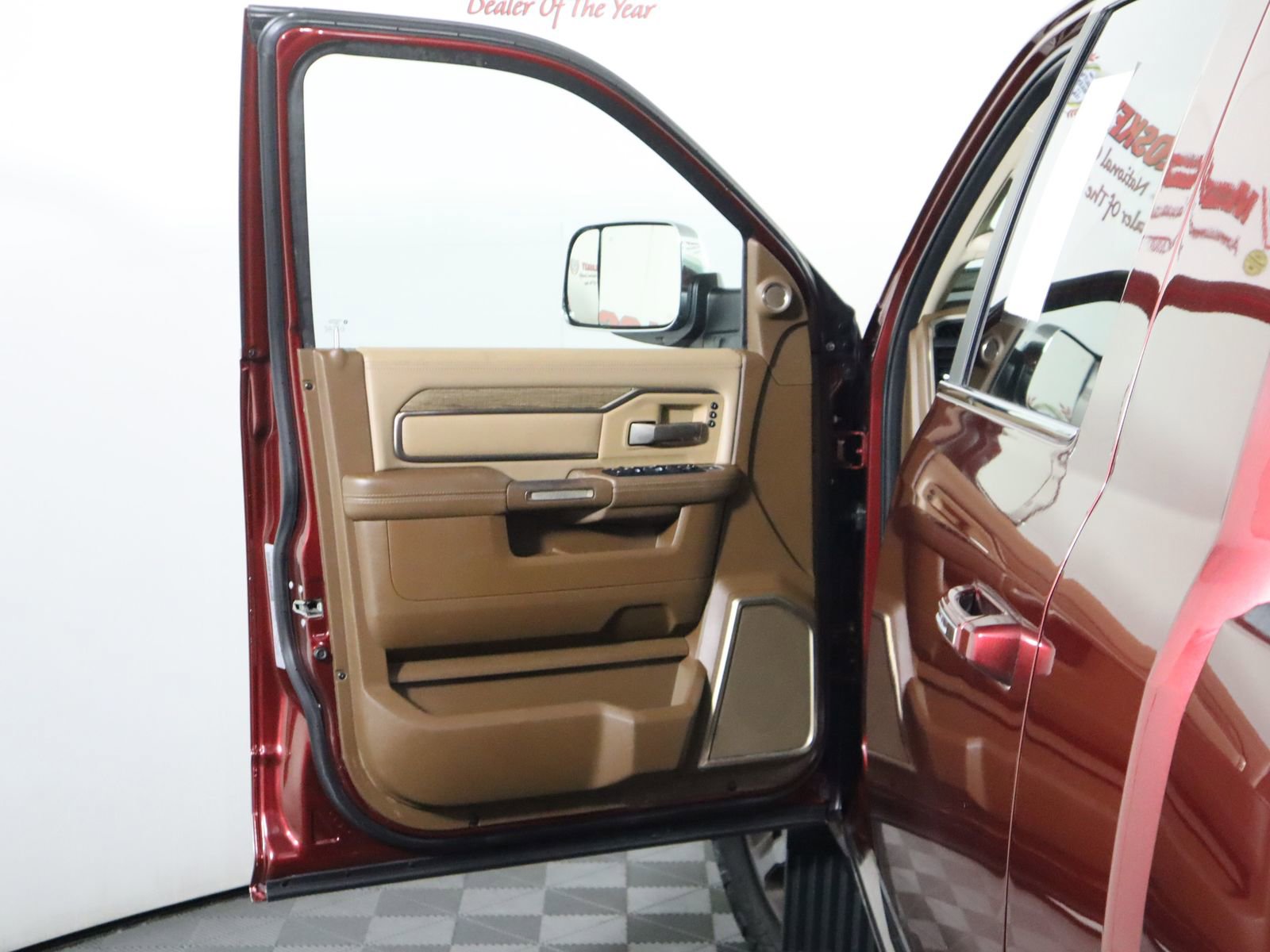 Used 2019 RAM 2500 Limited AWD/4WD image 24