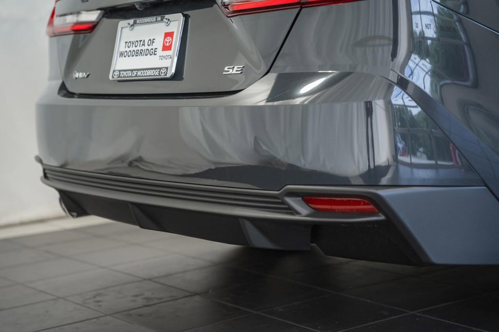 New 2026 Toyota Camry SE FWD image 9