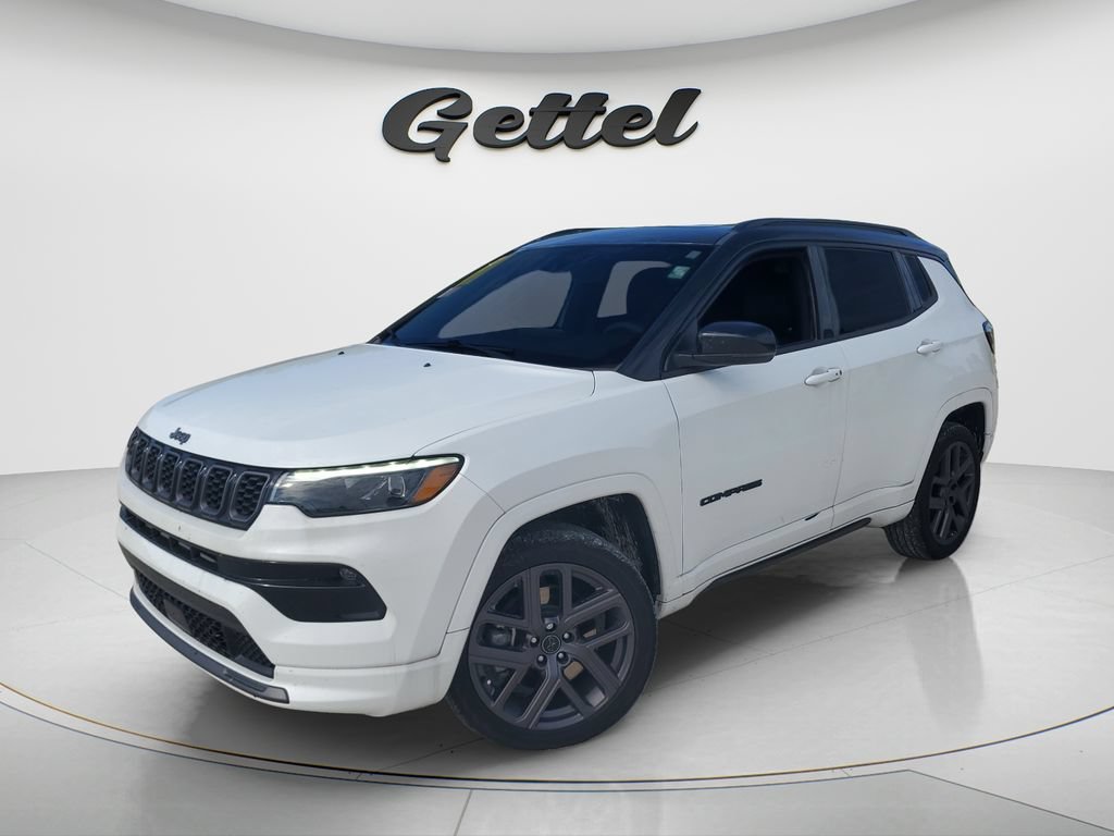 Used 2025 Jeep Compass Limited w/ High Altitude Package AWD/4WD image 9