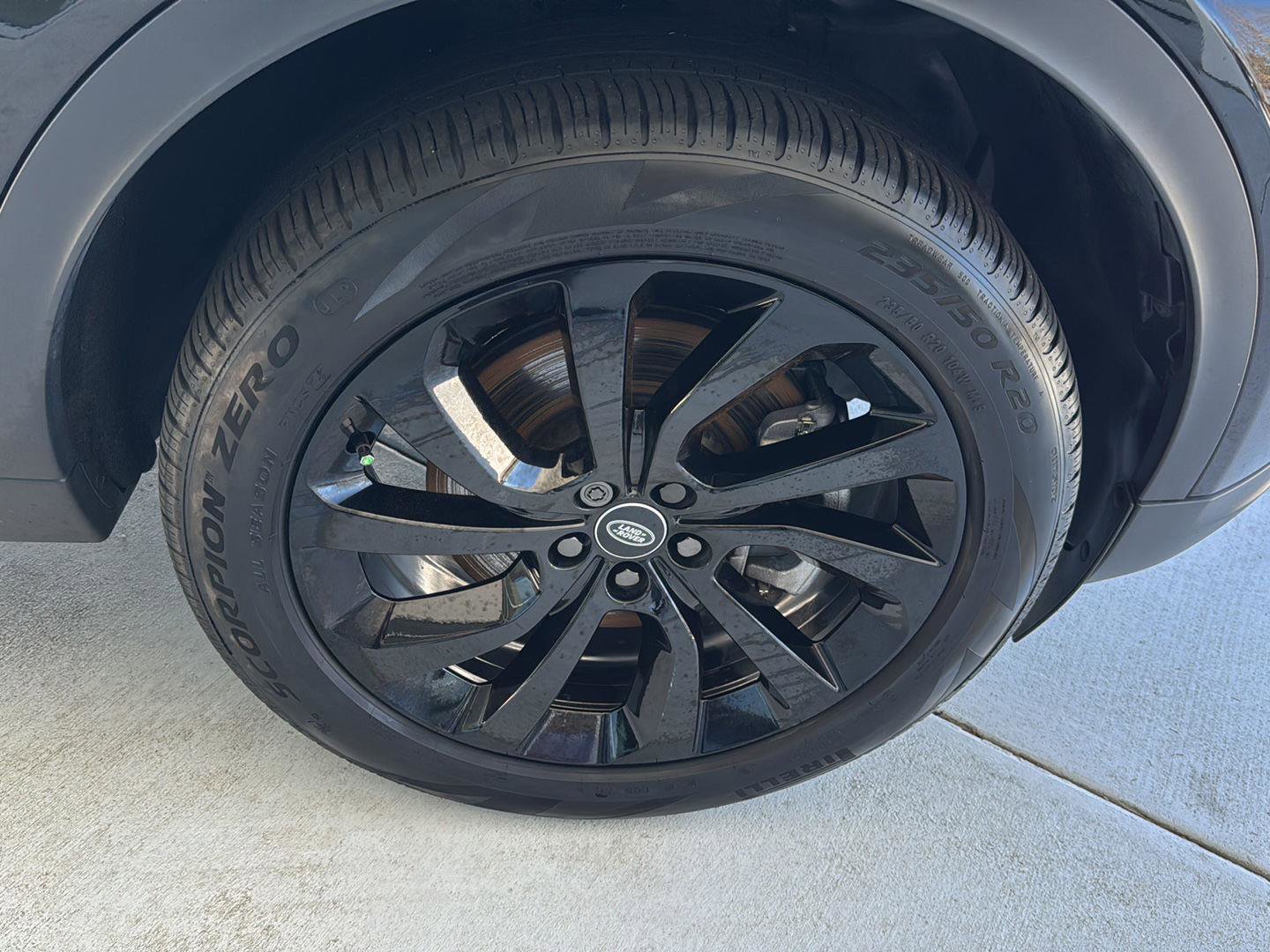 Used 2022 Land Rover Discovery Sport S image 38