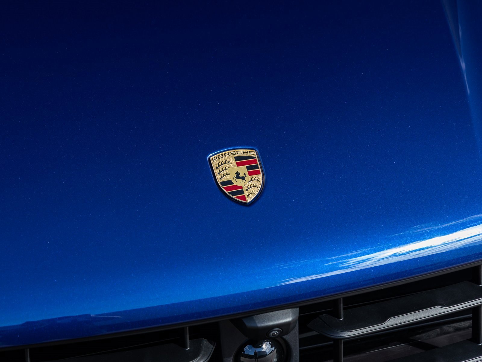 New 2026 Porsche Macan image 21