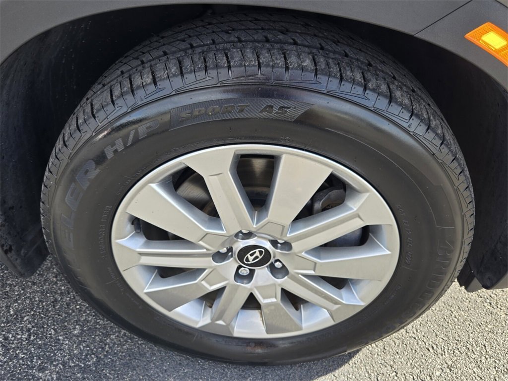 Certified 2023 Hyundai Palisade SEL image 17