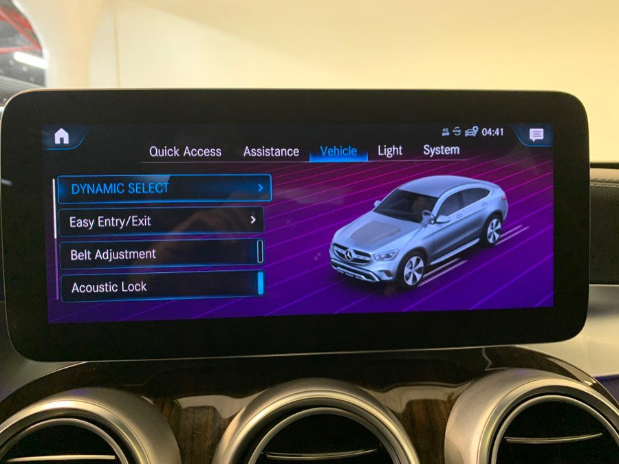 Used 2022 Mercedes-Benz GLC 300 4MATIC Coupe image 44