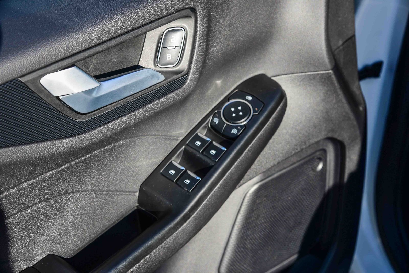 Used 2025 Ford Escape ST-Line w/ Equipment Group 301A image 21