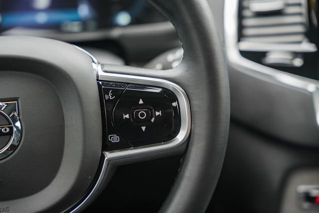 Used 2023 Volvo XC90 B6 Ultimate w/ Lounge Package AWD/4WD image 28