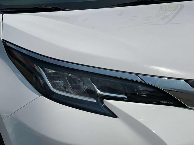 Used 2022 Toyota Sienna LE FWD image 11