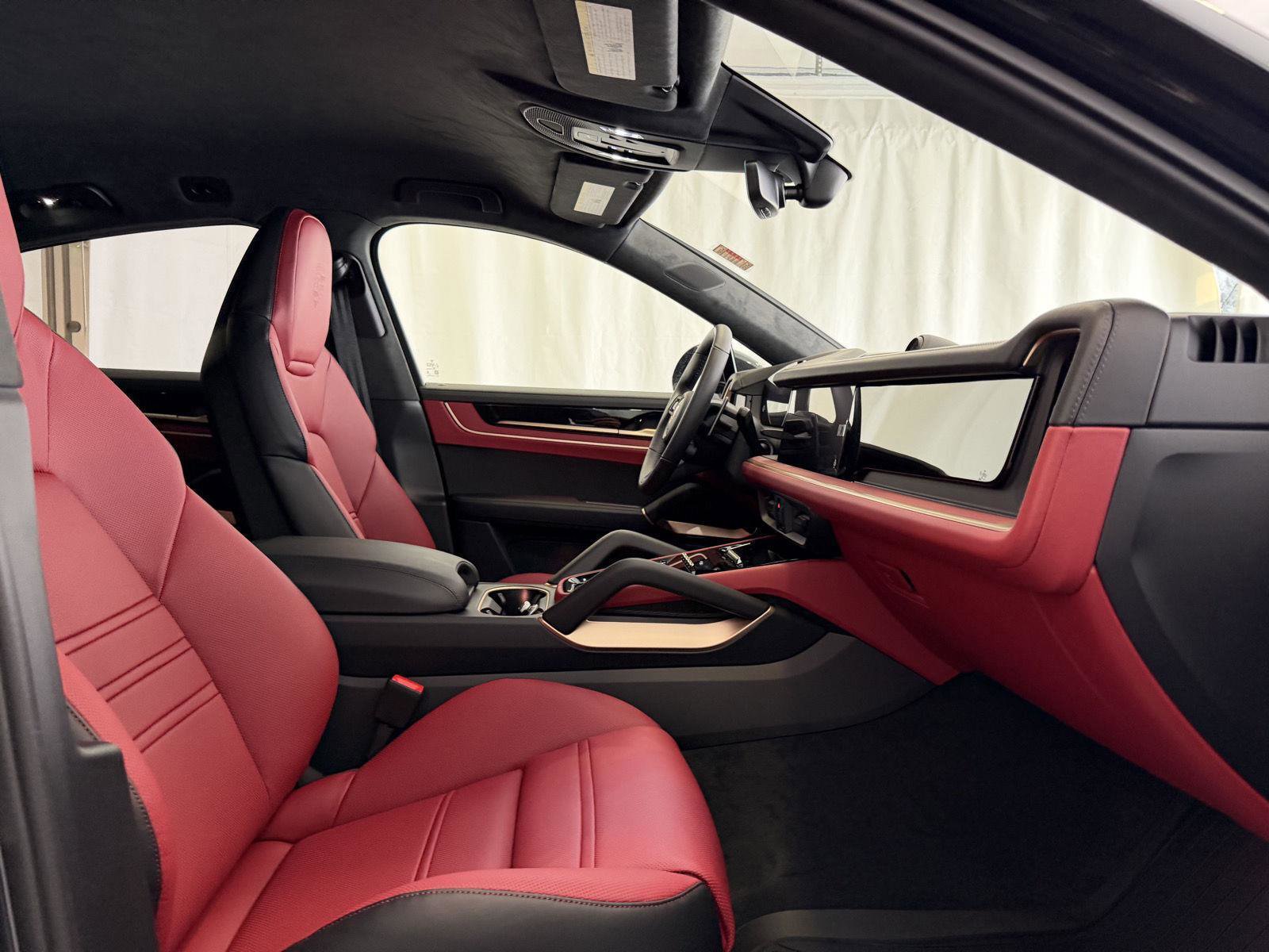 New 2026 Porsche Cayenne Turbo GT image 16