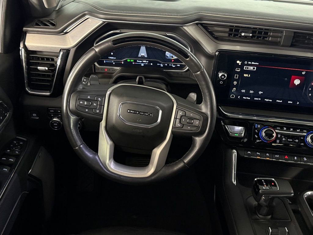 Used 2024 GMC Sierra 1500 Denali w/ Technology Package AWD/4WD image 13
