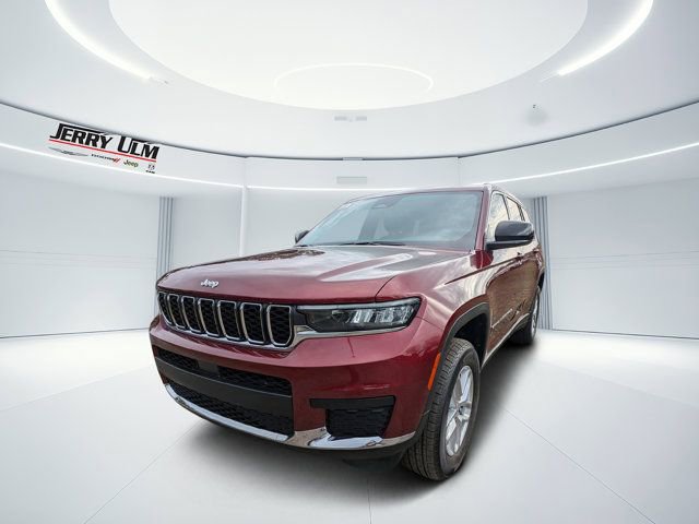 New 2025 Jeep Grand Cherokee L Laredo image 6