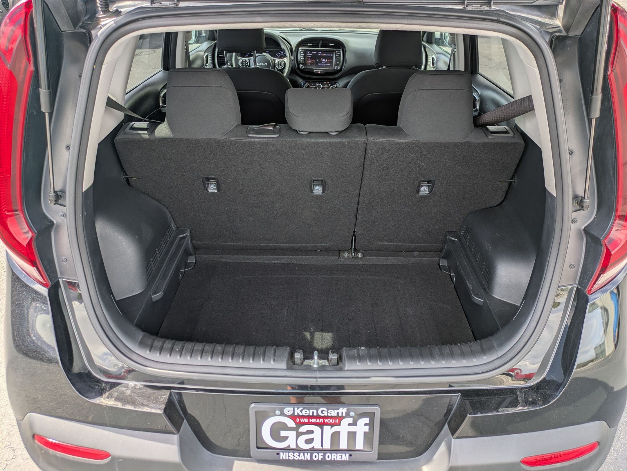 Used 2022 Kia Soul LX w/ Technology Package FWD image 29
