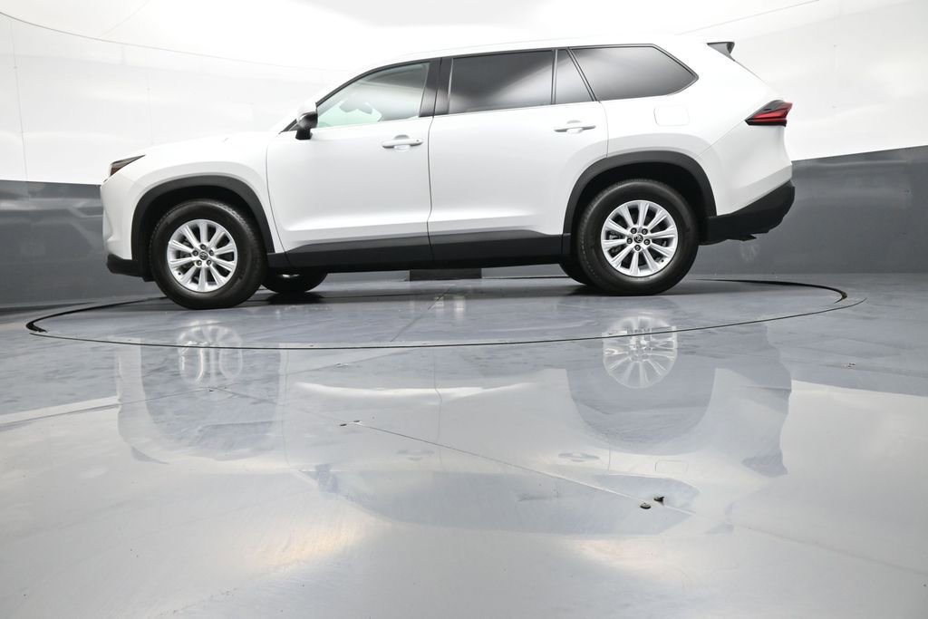 Certified 2026 Toyota Grand Highlander XLE image 34