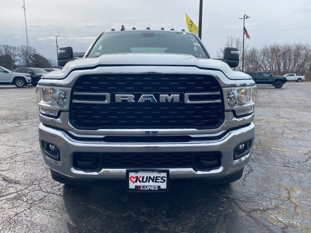 Used 2024 RAM 3500 Big Horn image 14