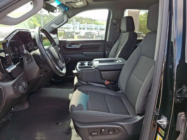 Certified 2025 Chevrolet Silverado 1500 LT RWD image 13