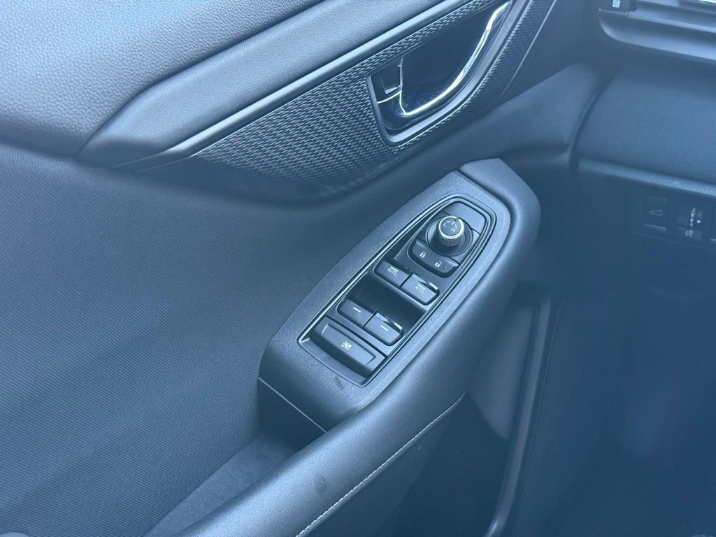 Certified 2025 Subaru Outback Premium image 8
