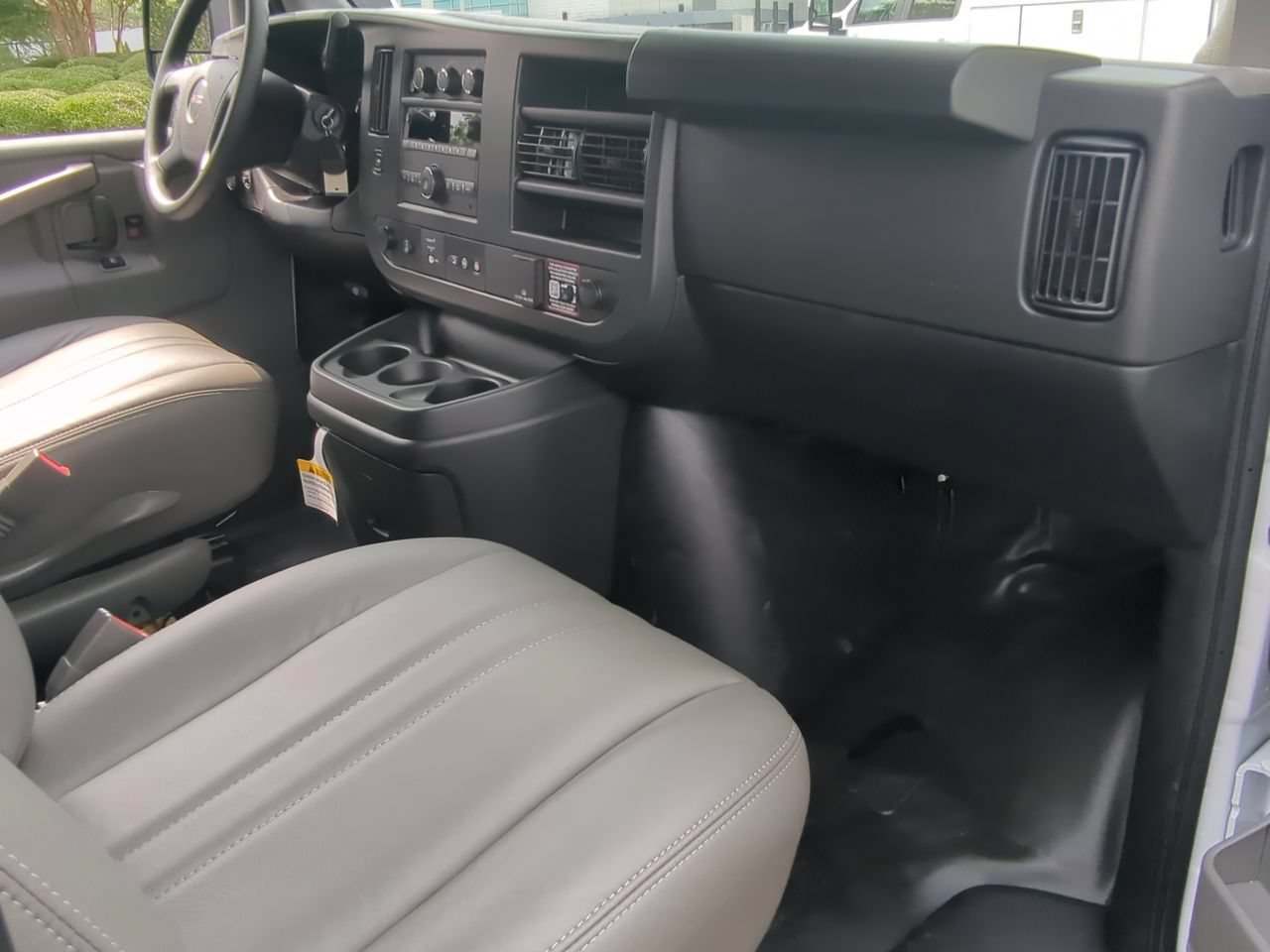 New 2025 GMC Savana 2500 Extended w/ Driver Convenience Package RWD image 25