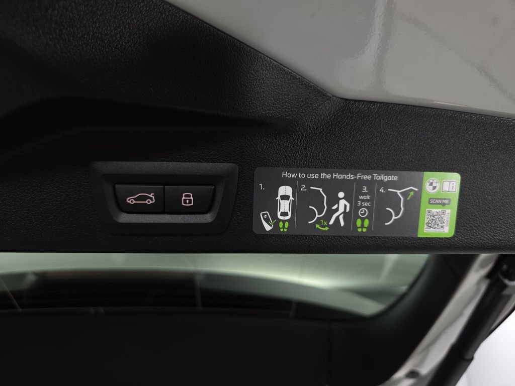 New 2026 BMW X5 xDrive40i w/ M Sport Package image 13